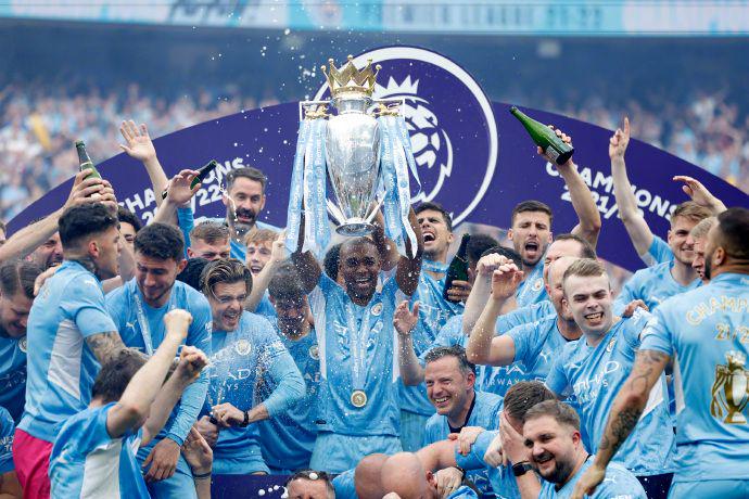 罗马诺：利物浦与曼城有意塞门约；埃斯特旺未来可能踢10号位