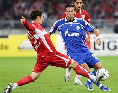 英超战报：吉马良斯角球破门，戈登点射，纽卡2-1伯恩利（英超：吉马良斯角球建功，戈登点射，纽卡2-1力克伯恩利）