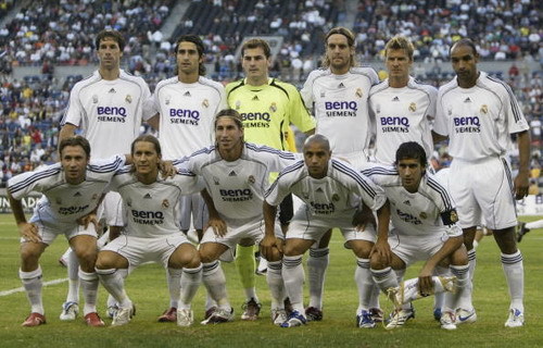 萨默尔：拜仁是德国足球的标杆，每名球员都全力为球队付出（萨默尔：拜仁堪称德国足球典范，所有球员都为球队倾尽全力）