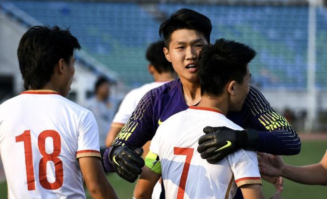 曼联本赛季3位主帅战绩 范尼成绩最好阿莫林最烂（曼联本季三帅战绩盘点：范尼最佳，阿莫林垫底）