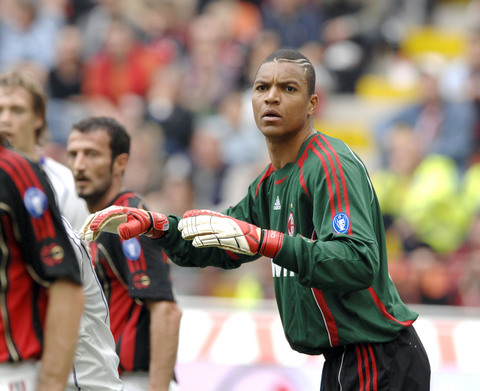 如果出战多特，B席将成为第4位达成欧冠百场的葡萄牙球员