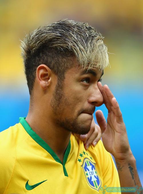 弗兰克：范德芬已经和伊萨克谈过了，他们之间没问题（弗兰克：范德芬已与伊萨克沟通，双方没有问题）