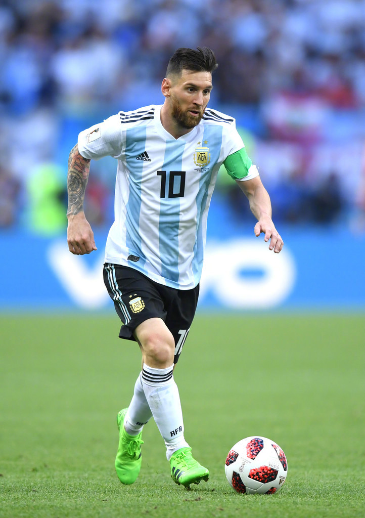 中国女足最佳球员选票：米利西奇、吴海燕第一选票均选择邦马蒂（中国女足最佳评选：米利西奇、吴海燕第一顺位均投邦马蒂）