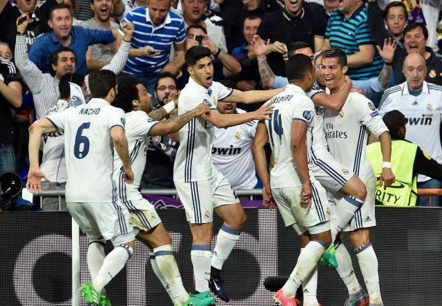 弗利克双喜临门：费尔明和德容回归