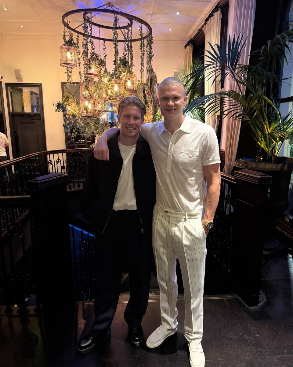 阿莱格里：现在的成绩并不是惊喜；迈尼昂是世界前三门将之一